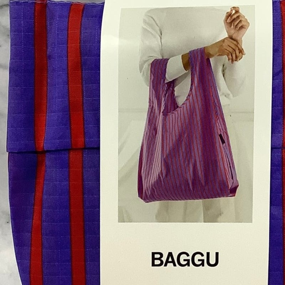 NEW! Baggu Standard Optic Stripe Shopping Bag Reusable Red Purple Stripe J7-7 - Picture 5 of 7